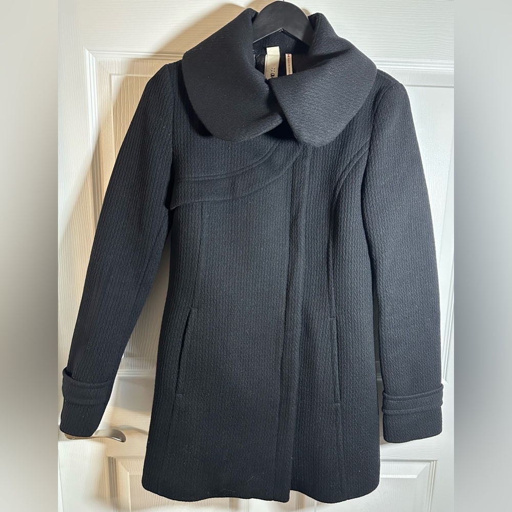 Soia & Kyo Wool Coat Black Textured Oversized Collar Size Small Made in Canada - Picture 2 of 13